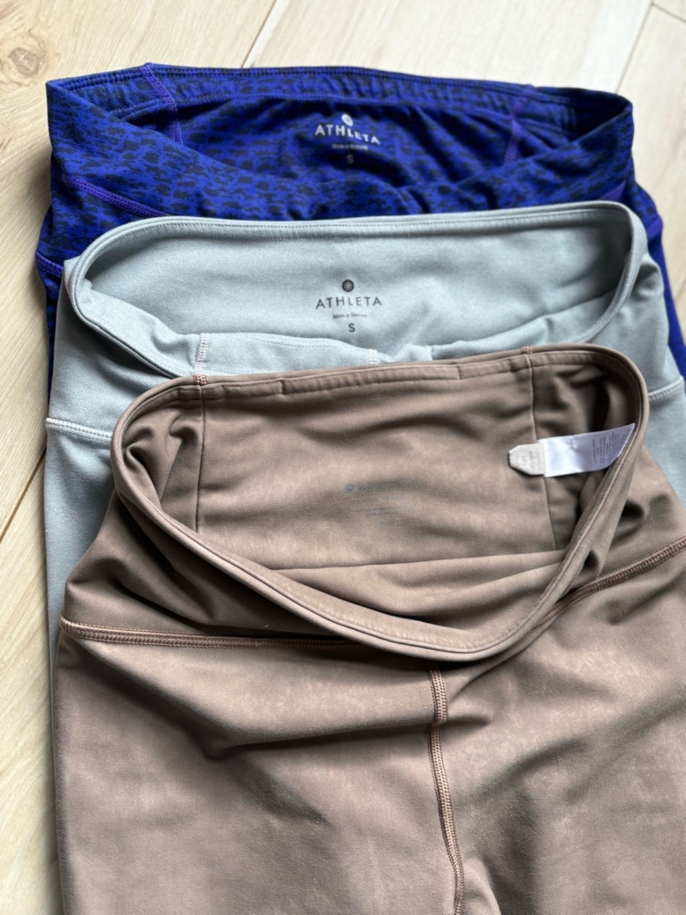 Athleta Leggings Bundle Size Small 3 Pair High Rise Workout Yoga Pants Active - Picture 2 of 12
